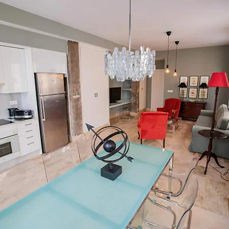 Hn Arrayan * Севилья