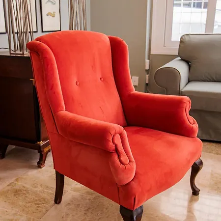 Hn Arrayan * Севилья